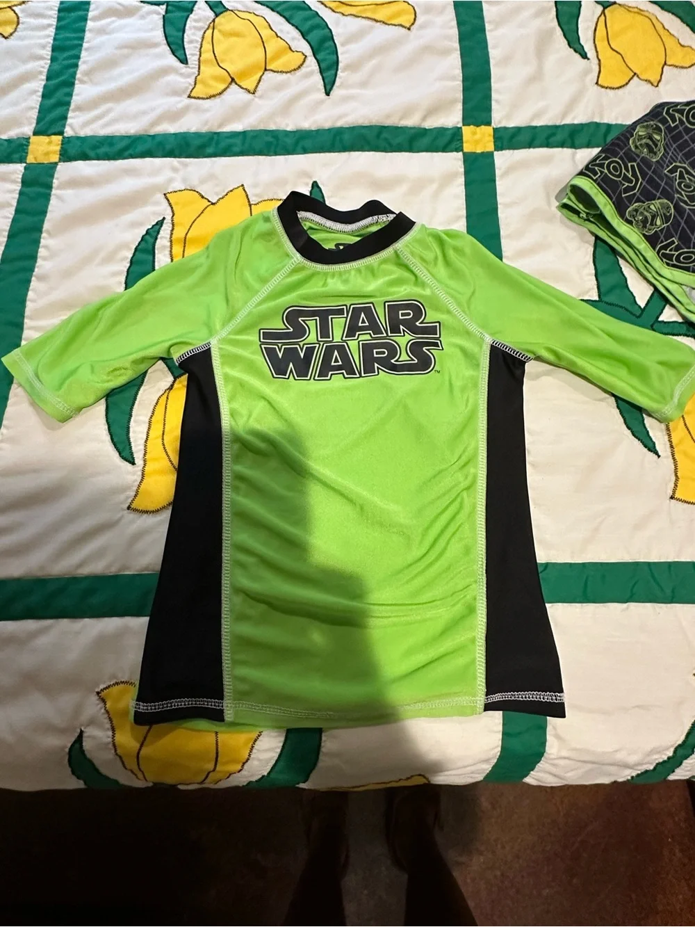 Star Wars Lime Green Rash Guard & Swim Shorts Set